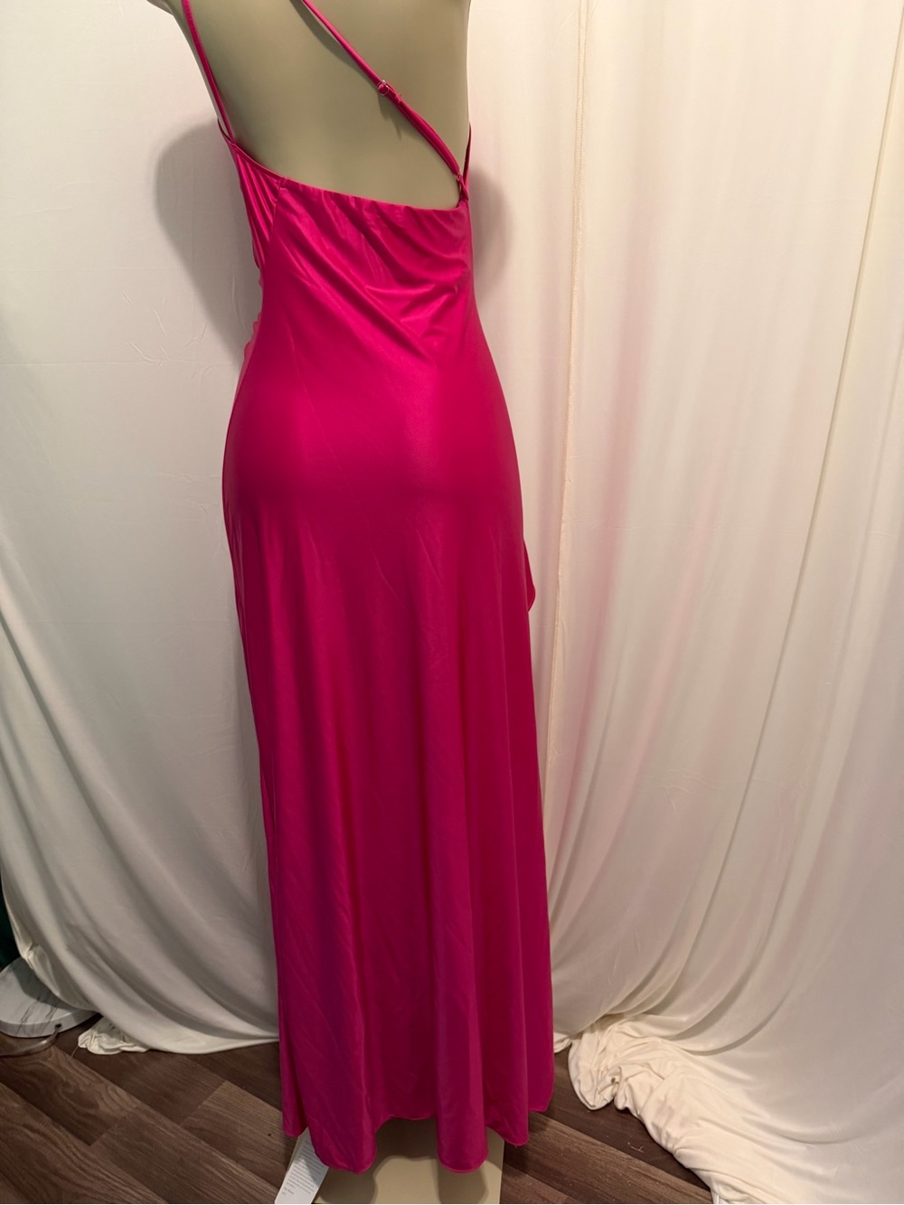 ❤️Oys One-Shoulder Hot Pink Ruched Maxi Dress - Picture 7 of 11